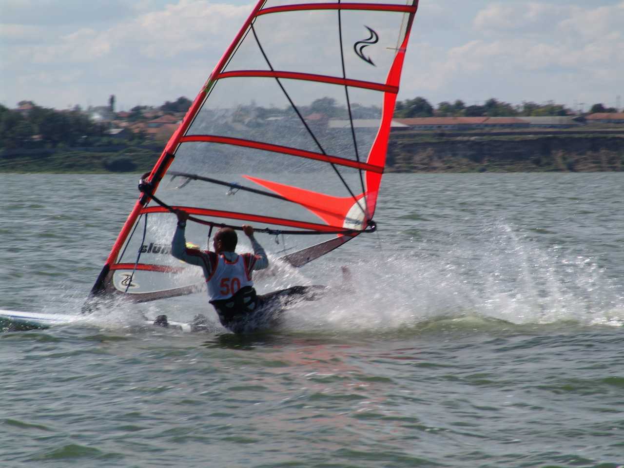 windsurfing Mamaia