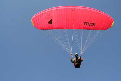 PARAGLIDING5